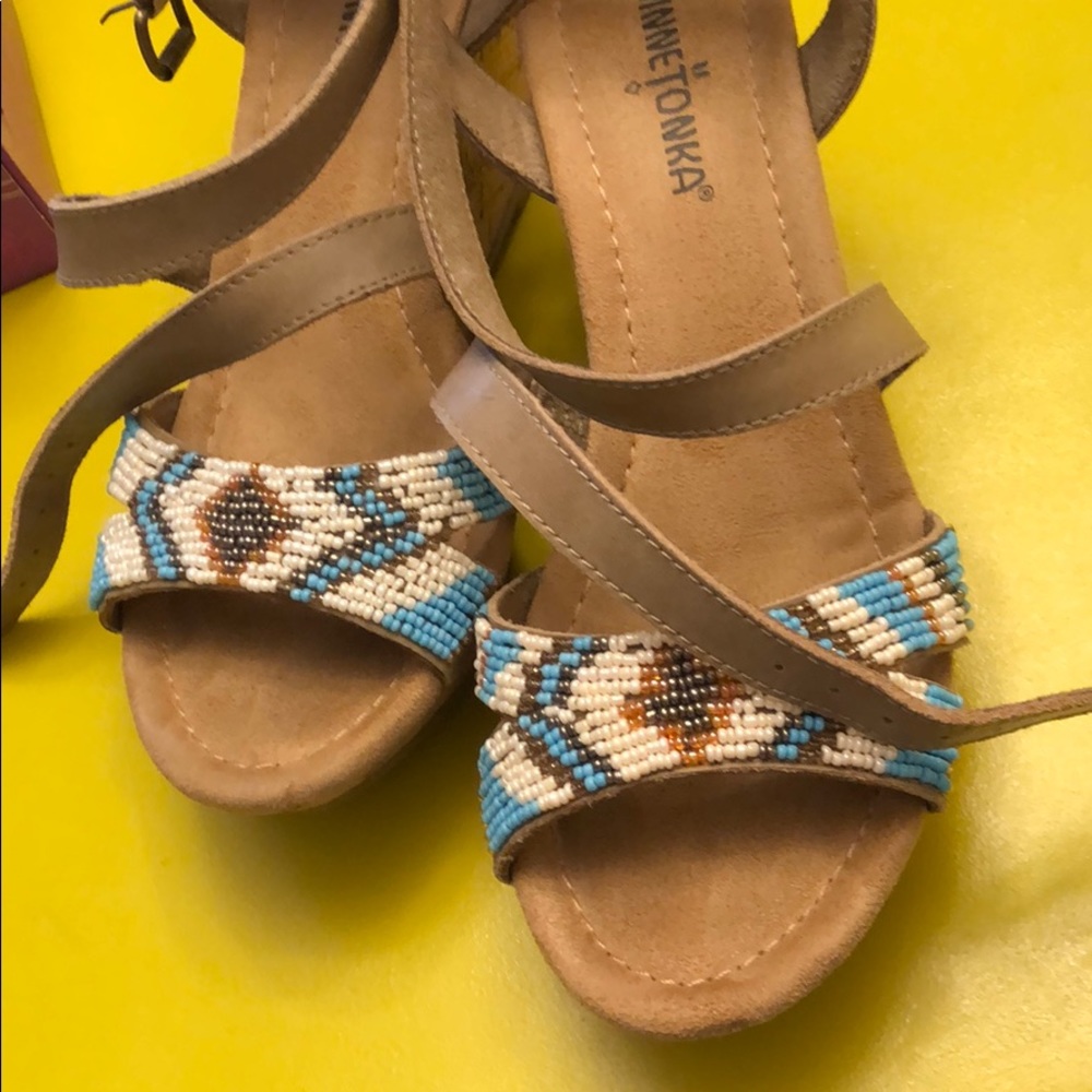 Minnetonka Wedges
